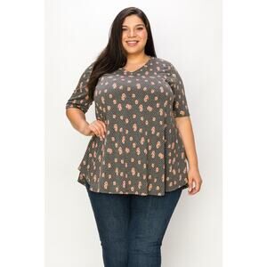053 Curvy Lovey V-Neck Short Sleeves Floral Polka Dot Print Tunic Top in Gray